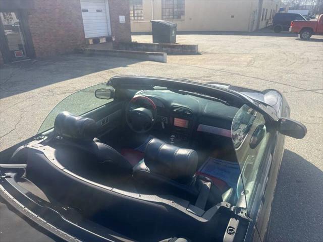 2002 Ford Thunderbird Base