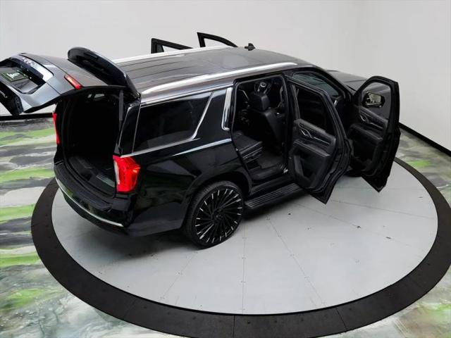 2022 GMC Yukon 4WD Denali
