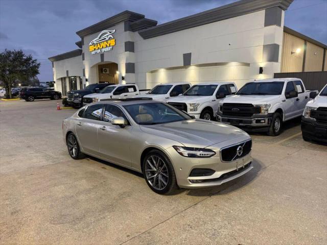 2018 Volvo S90 T5 Momentum