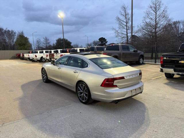 2018 Volvo S90 T5 Momentum