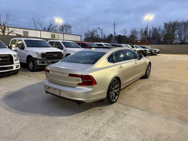 2018 Volvo S90 T5 Momentum