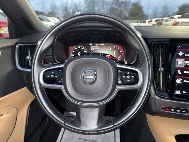 2018 Volvo S90 T5 Momentum