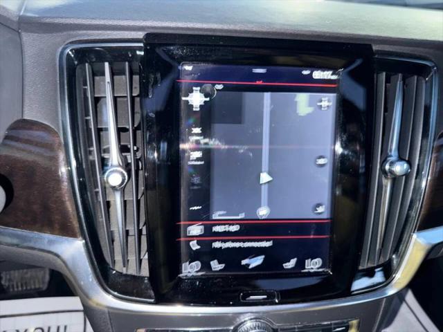 2018 Volvo S90 T5 Momentum