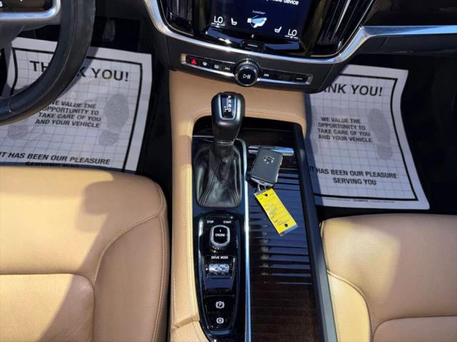 2018 Volvo S90 T5 Momentum