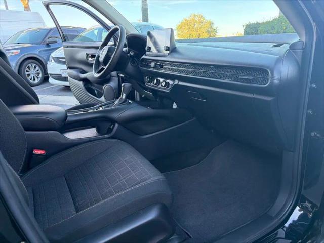 2023 Honda HR-V 2WD LX