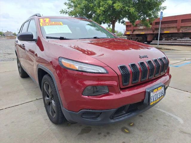 2017 Jeep Cherokee Altitude FWD for sale in Oakdale, CA