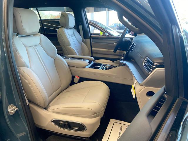 2026 Jeep Grand Wagoneer Limited Altitude 4x4