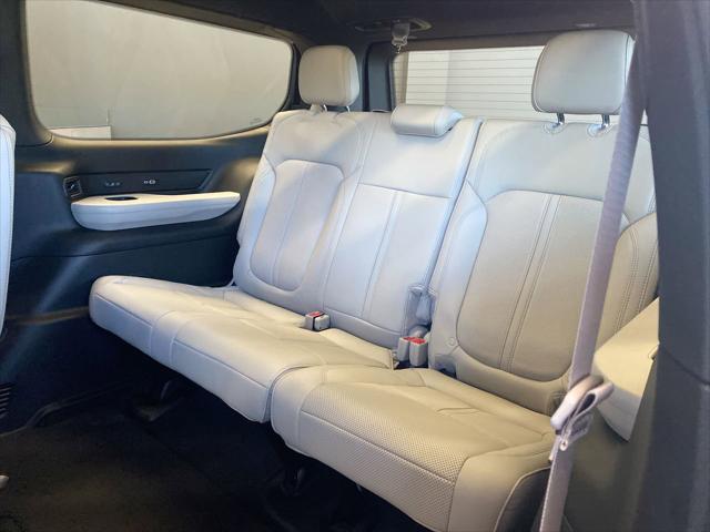 2026 Jeep Grand Wagoneer Limited Altitude 4x4