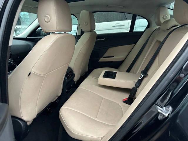 2017 Jaguar XE 25t Premium