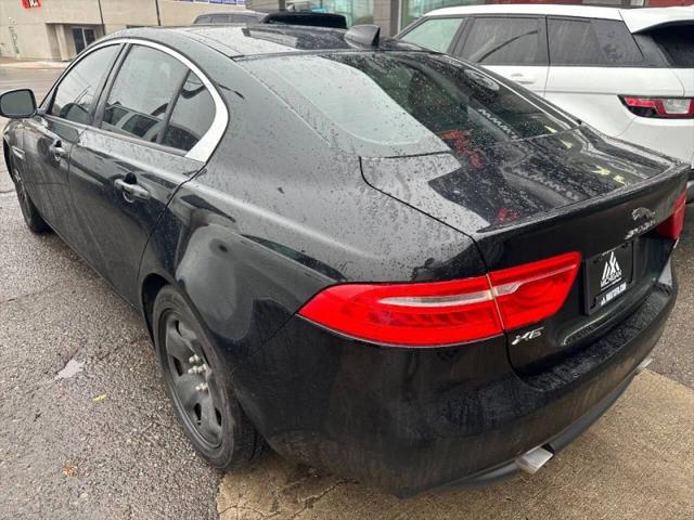 2017 Jaguar XE 25t Premium