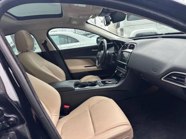 2017 Jaguar XE 25t Premium