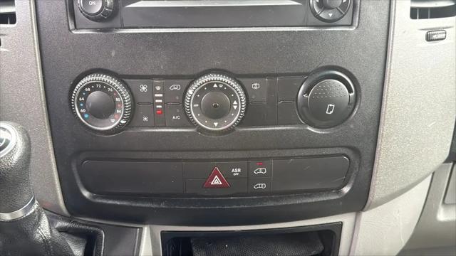 2014 Mercedes-Benz Sprinter 2500 Normal Roof