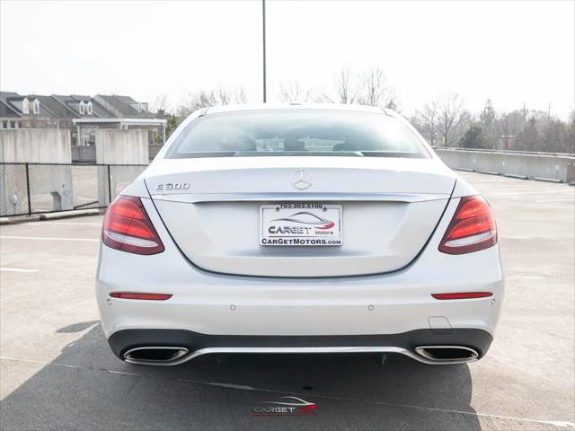 2017 Mercedes-Benz E-CLASS E 300 E 300