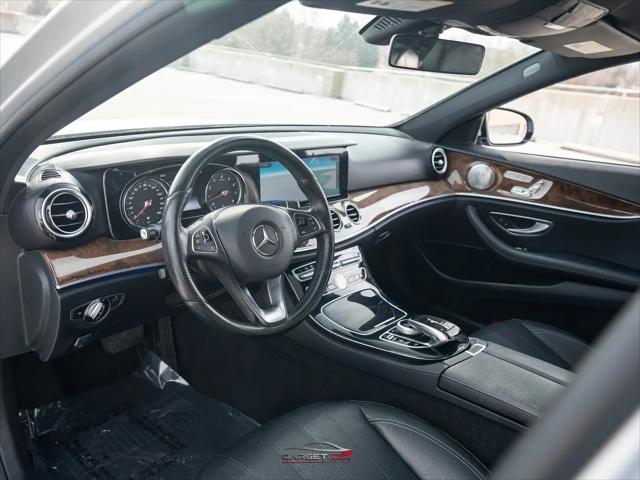 2017 Mercedes-Benz E-CLASS E 300 E 300