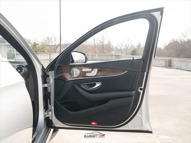 2017 Mercedes-Benz E-CLASS E 300 E 300