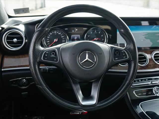 2017 Mercedes-Benz E-CLASS E 300 E 300