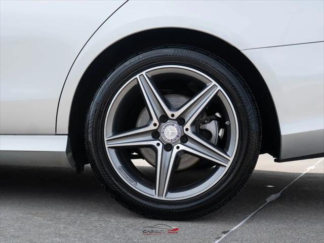 2017 Mercedes-Benz E-CLASS E 300 E 300