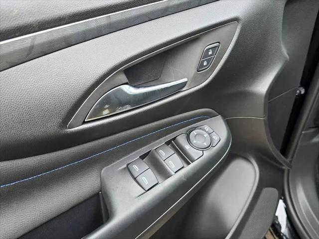 2026 Buick NV Sport Touring FWD