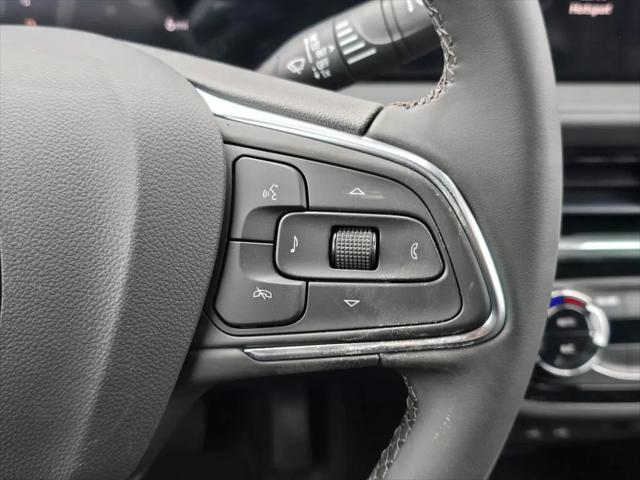 2026 Buick NV Sport Touring FWD