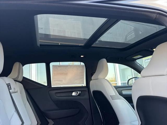 2026 Volvo EX40 Plus, Single Motor Extended Range, Fully electric