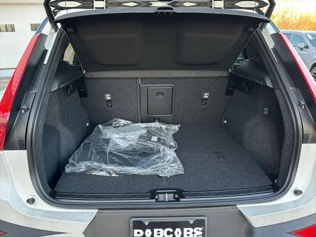 2026 Volvo EX40 Plus, Single Motor Extended Range, Fully electric