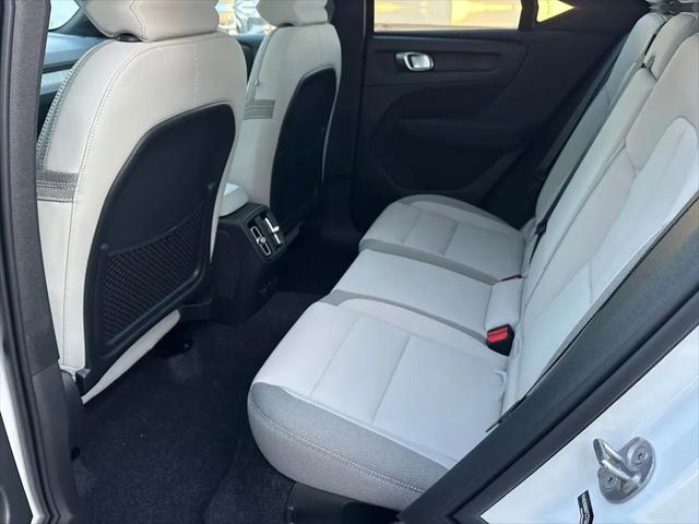 2026 Volvo EX40 Plus, Single Motor Extended Range, Fully electric