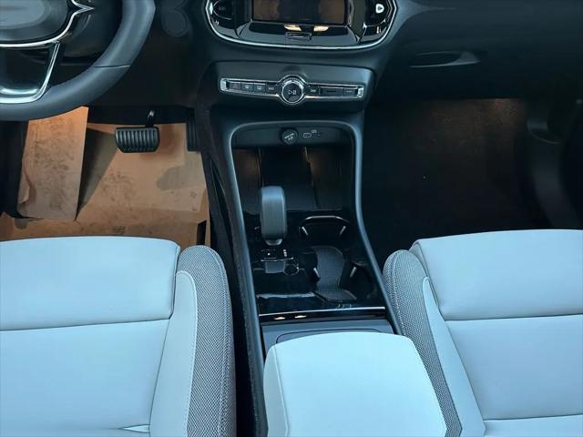2026 Volvo EX40 Plus, Single Motor Extended Range, Fully electric