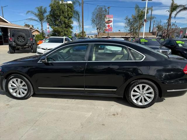 2012 Volkswagen Passat 2.5L SEL Premium