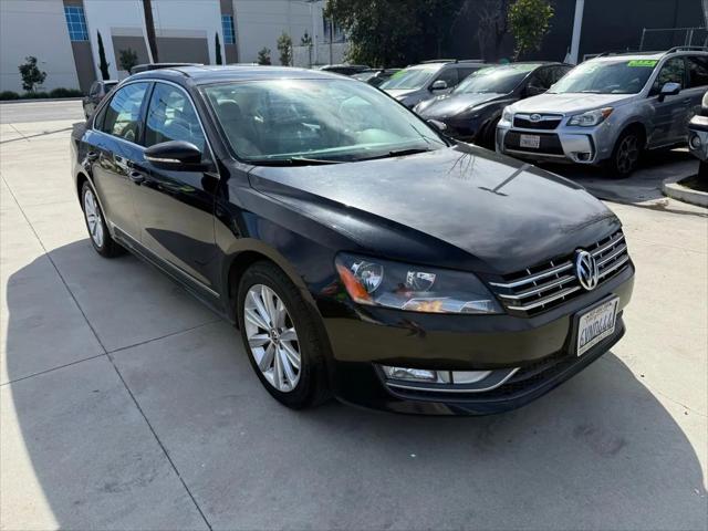2012 Volkswagen Passat 2.5L SEL Premium