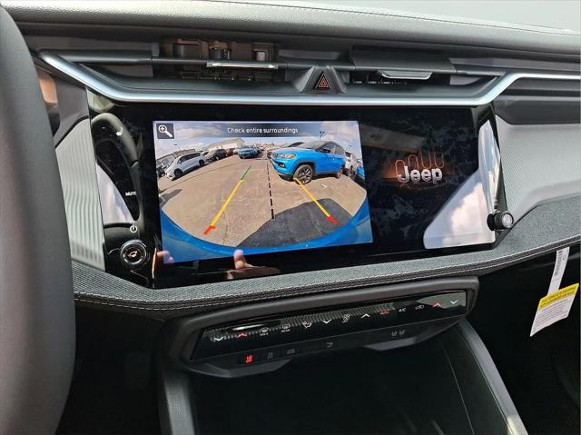 2026 Jeep Cherokee Laredo 4x4