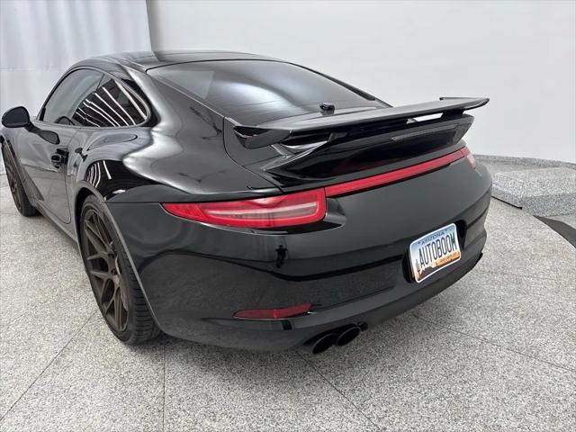 2013 Porsche 911 Carrera 4S