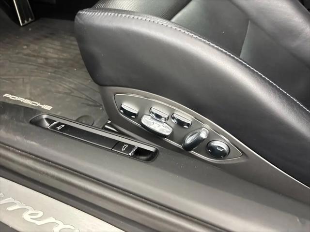 2013 Porsche 911 Carrera 4S