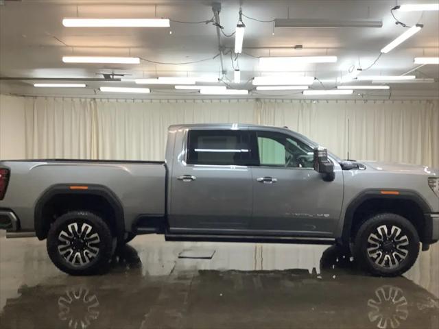2026 GMC Sierra 2500HD Crew Cab, Standard Bed, Denali Ultimate, 4WD