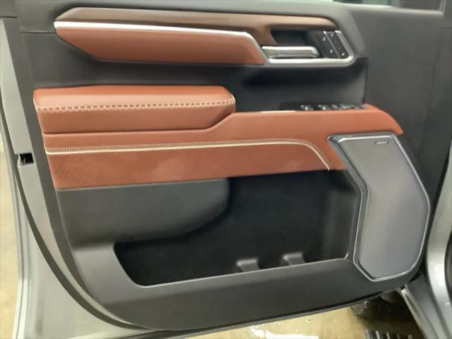 2026 GMC Sierra 2500HD Crew Cab, Standard Bed, Denali Ultimate, 4WD