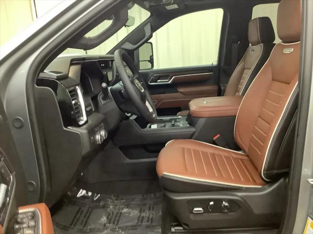 2026 GMC Sierra 2500HD Crew Cab, Standard Bed, Denali Ultimate, 4WD