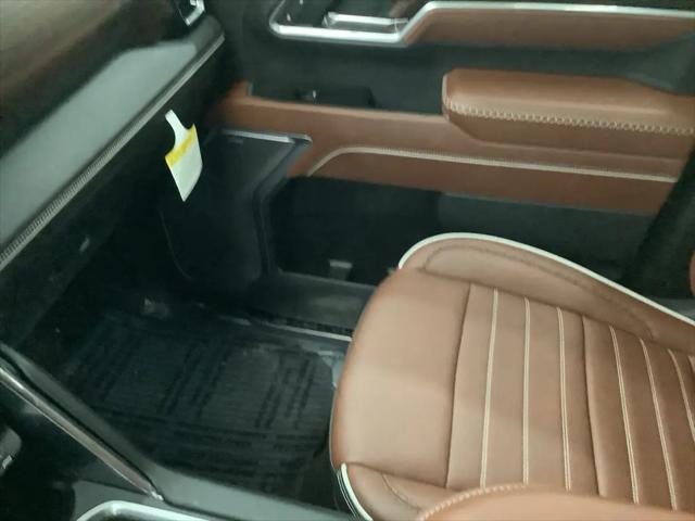 2026 GMC Sierra 2500HD Crew Cab, Standard Bed, Denali Ultimate, 4WD