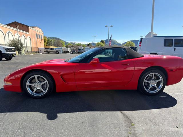 2001 Chevrolet Corvette Base