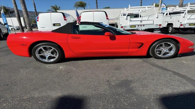 2001 Chevrolet Corvette Base