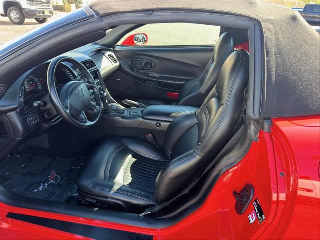 2001 Chevrolet Corvette Base