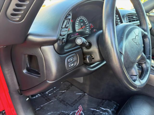 2001 Chevrolet Corvette Base
