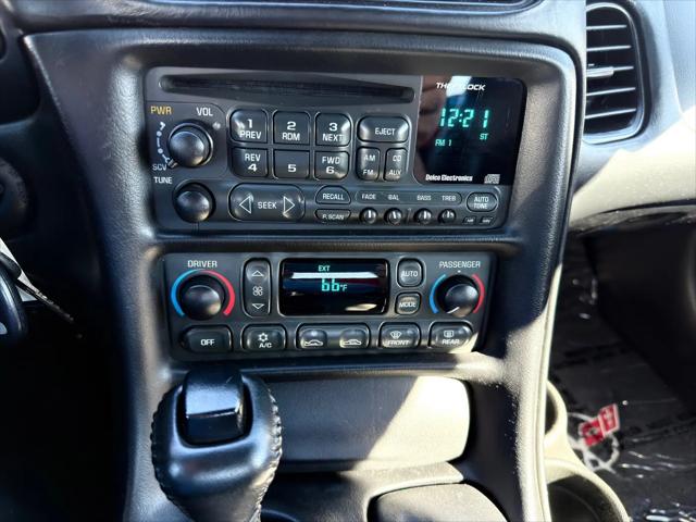 2001 Chevrolet Corvette Base