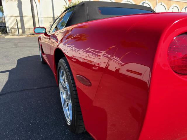 2001 Chevrolet Corvette Base