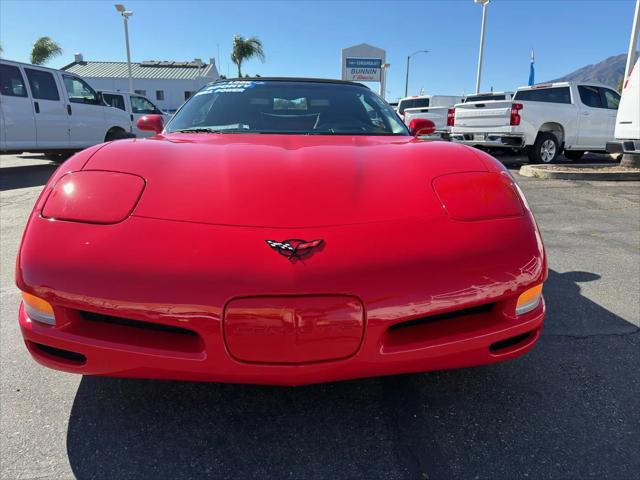2001 Chevrolet Corvette Base