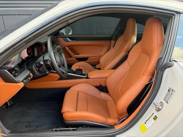2025 Porsche 911 Carrera T