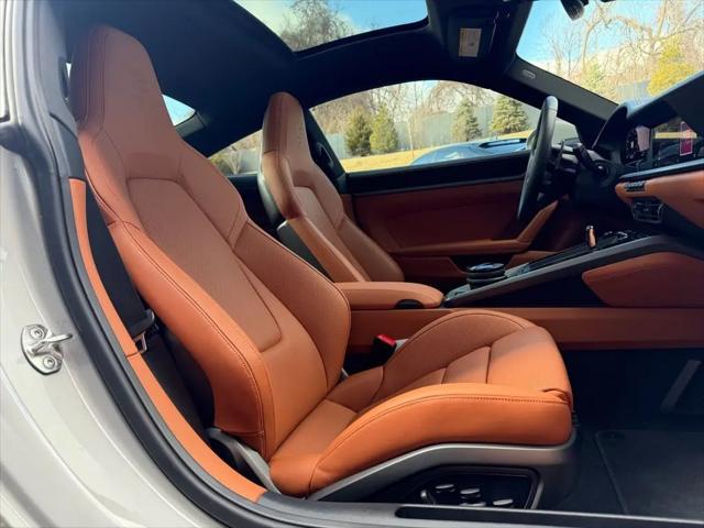 2025 Porsche 911 Carrera T