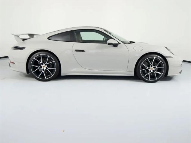 2025 Porsche 911 Carrera T