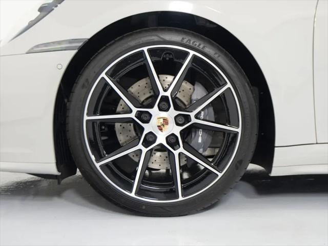 2025 Porsche 911 Carrera T