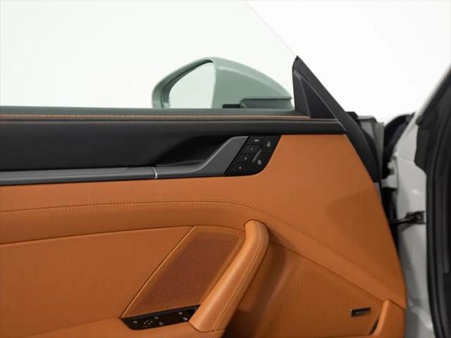2025 Porsche 911 Carrera T