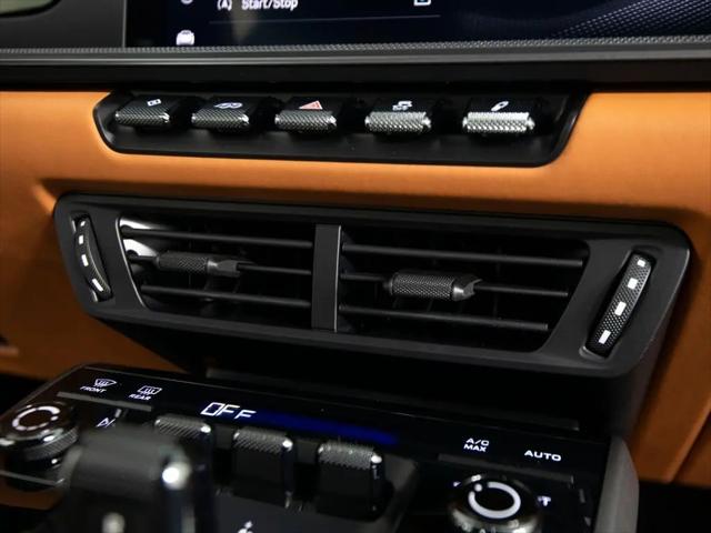 2025 Porsche 911 Carrera T