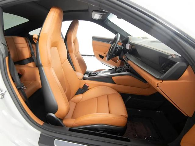 2025 Porsche 911 Carrera T
